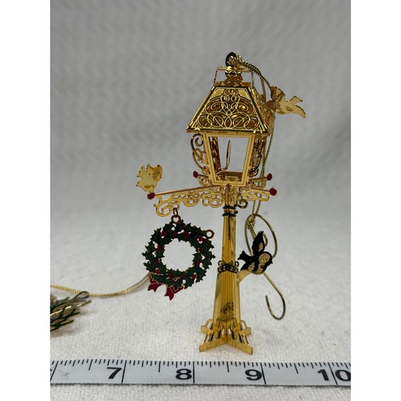 Vintage Gold Tone Christmas Ornament Lamp Post Wreath and Bird - Picture 1 of 3
